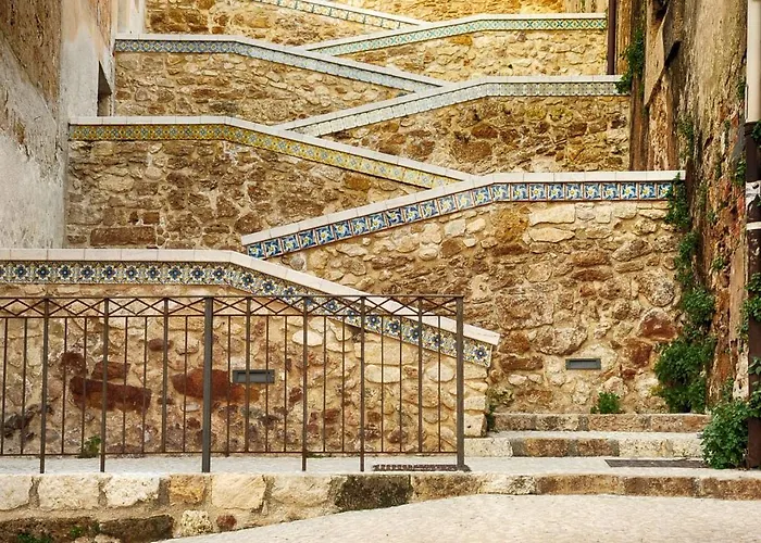 La Casa Sulla Piazza شاكا