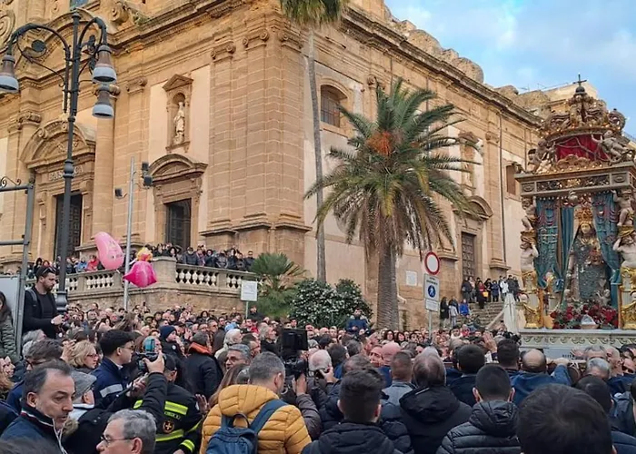 La Casa Sulla Piazza Appartement Sciacca