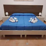 アパート La Casa Sulla Piazza シャッカ