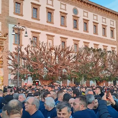 Apartamento La Casa Sulla Piazza *